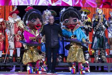 Los Nietos de SaryManchez se autodescalifican en la final de murgas al superar el tiempo establecido en señal de protesta/Lpacarnaval y TA.